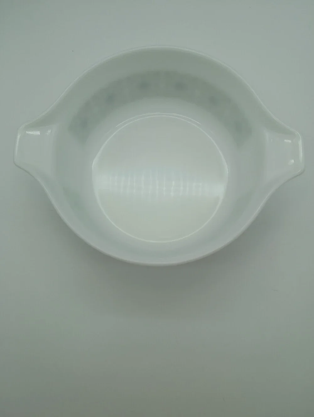 Pyrex 2 ½ Quart Cinderella Casserole Dish 475-B